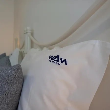 Bright And Spacious With Patio And Bbq